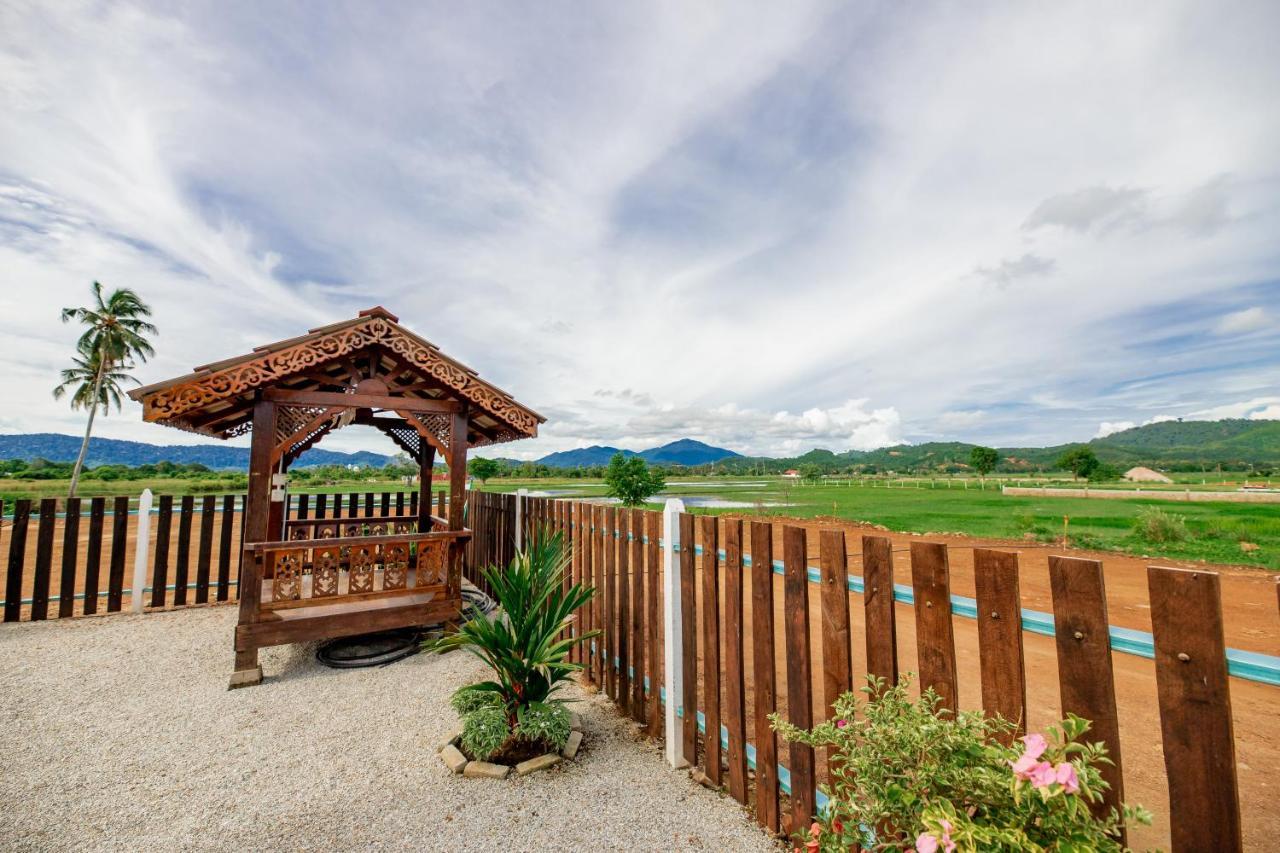 D' Village Cottage Пантай-Сенанг Экстерьер фото